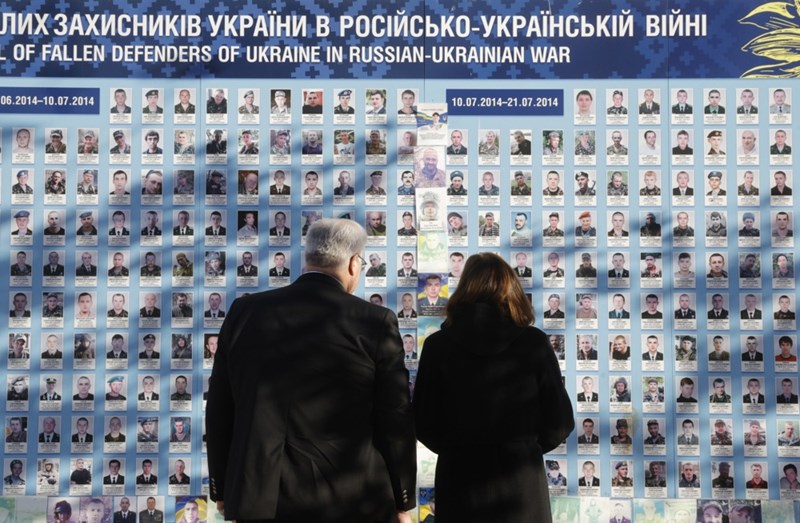 Украина станува нација на вдовици и сирачиња