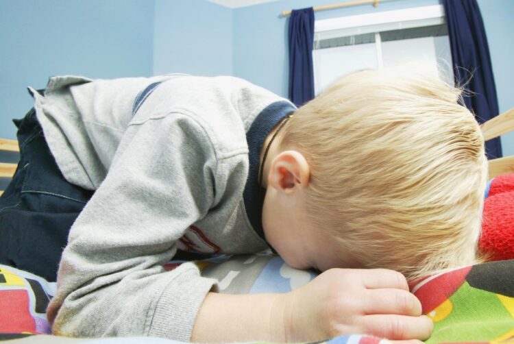 Како да ги научиме децата достоинствено да победуваат – и уште поважно, да прифаќаат пораз