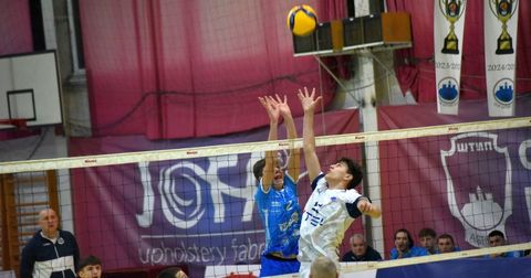 Штип УГД го надигра шампионот во дербито на колото во плеј-офот