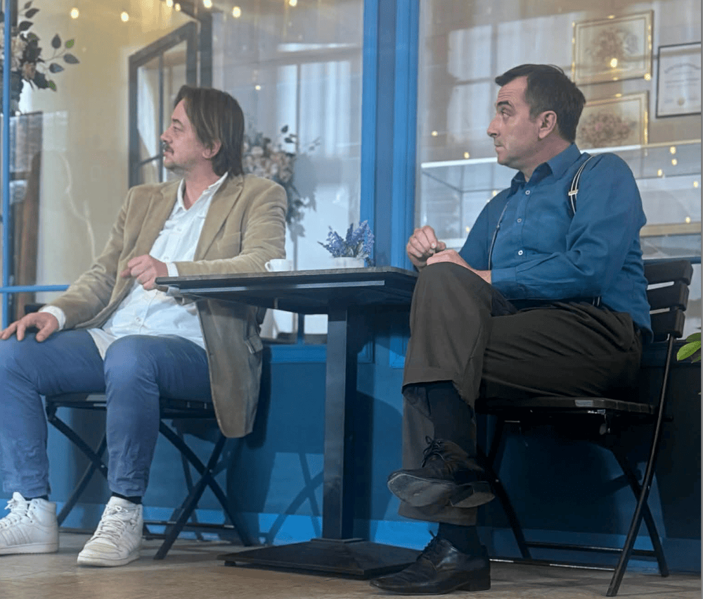 Во микросветот „Чаршија“ потсетуваме за емпатијата, изгубените вредности, генерацискиот јаз, изумирањето на занаетите