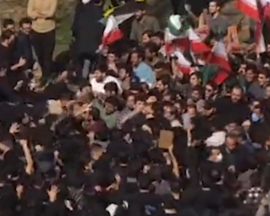 (Видео) Студентски протести и немири на повеќе универзитети во Иран