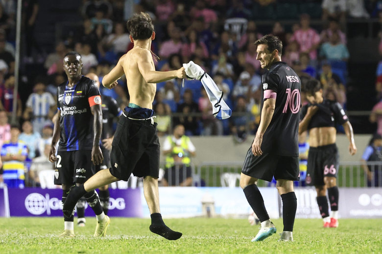 Меси соборен на земја од гледачи во Порторико