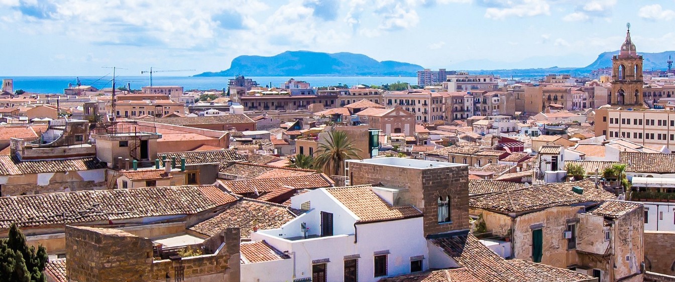 Николоски: Нови авиолинии од Скопје до Алгеро и Палермо, расте интересот за македонскиот авиосообраќај