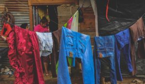 ХЕМИЧАР ПРЕСУДИЛ: „Никогаш не треба да носите нова облека без претходно да ја исперете“ – ова е причината