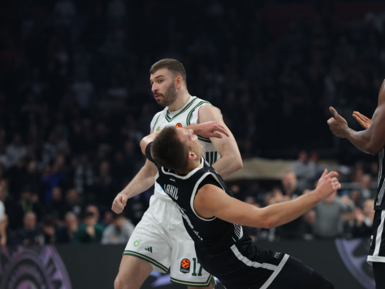 Грубиот и намерен удар на Грк од ПАО против Партизан