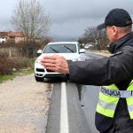 Приведен возач од битолско – управувал возило со 139 километри на час на место каде е дозволено 60