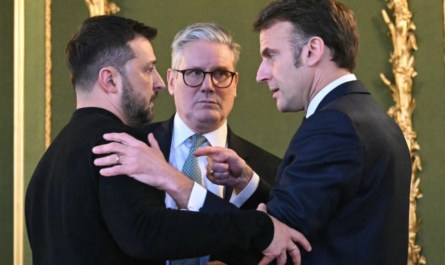 РУСИЈА ЈА ОБВИНИ УКРАИНА ДЕКА СЕ ОБИДУВА ДА ДОБИЕ НУКЛЕАРНО ОРУЖЈЕ ПРЕКУ ФРАНЦИЈА И БРИТАНИЈА