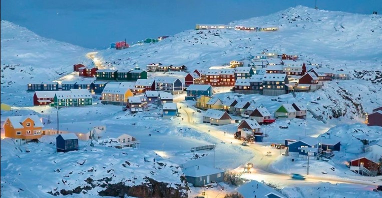 Данска: На Гренланд не му треба Трамп да испрати американски брод