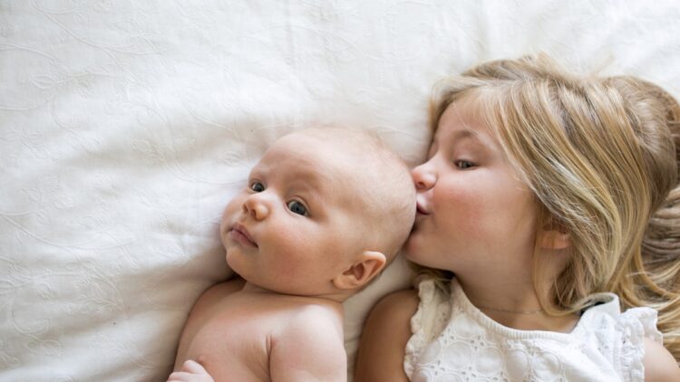 Зошто во некои семејства се раѓаат само момчиња или само девојчиња?