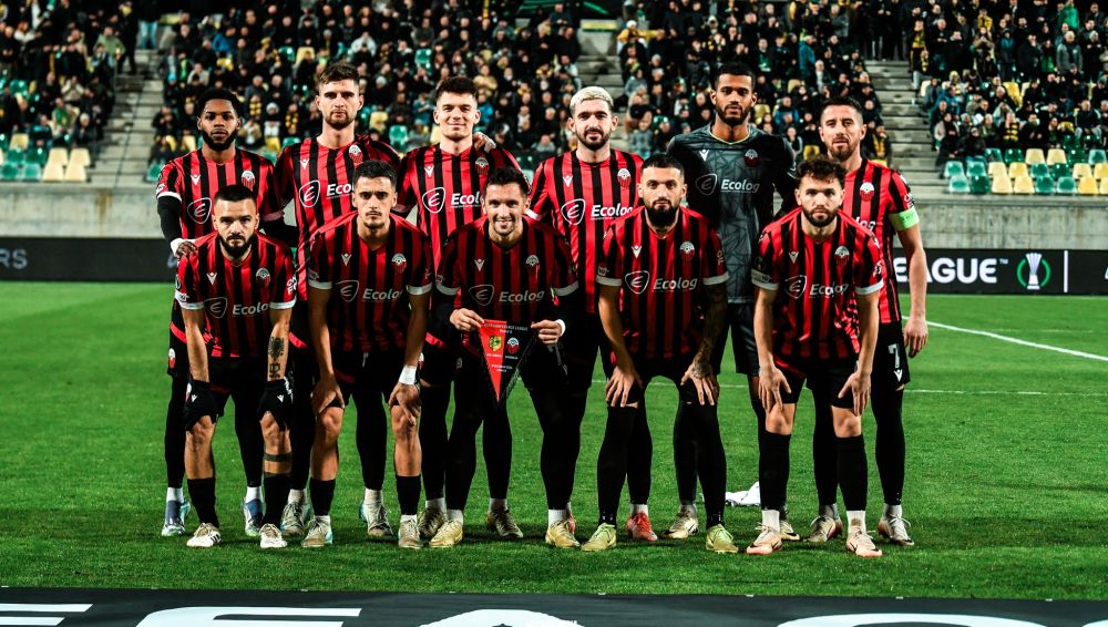 Беќири ги одбра стартерите за мечот со Самсунспор (ФОТО)