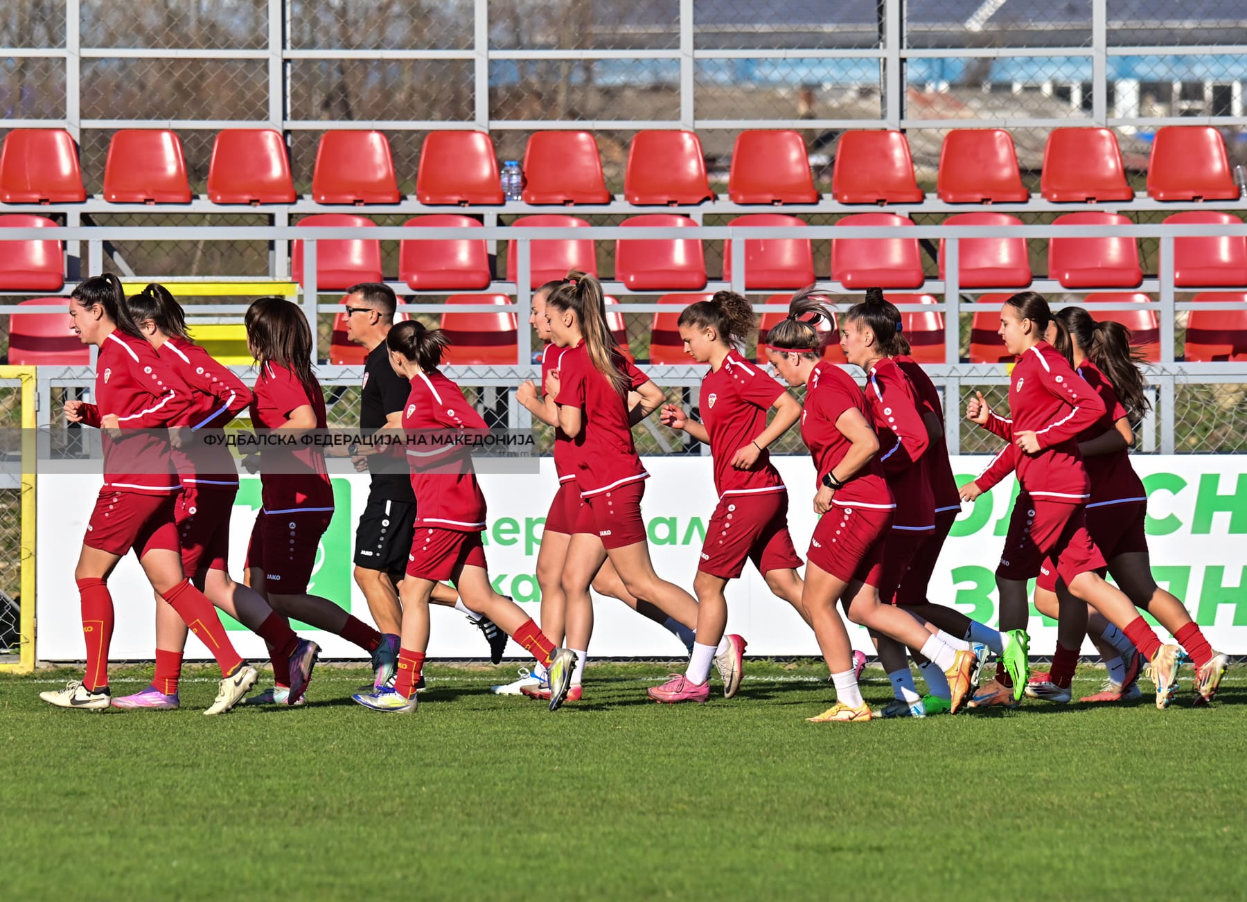Фудбалерките почнаа со подготовки за дуелите со Азербејџан и Андора