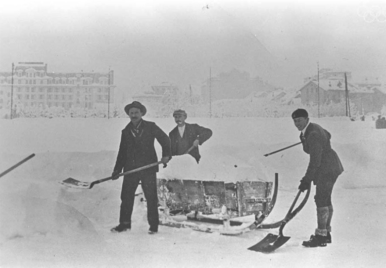 Како изгледале првите Зимски Олимписки Игри пред 102 години?