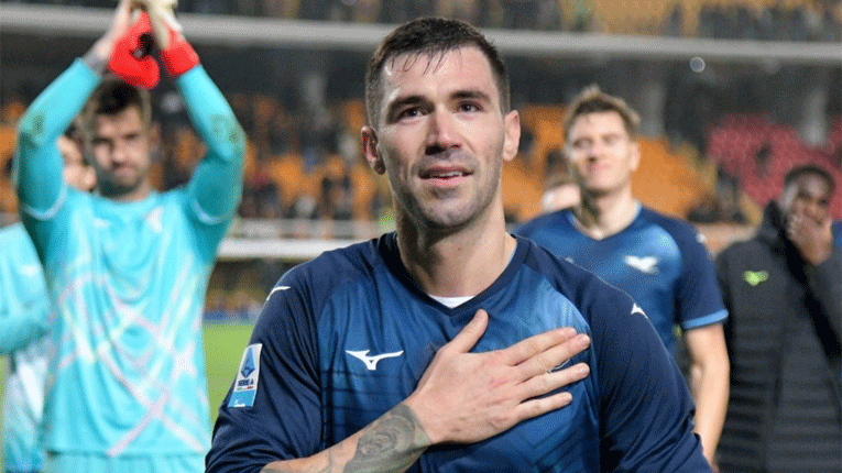 Ромањоли се поздрави со соиграчите, но трансферот му пропадна и останува во Лацио