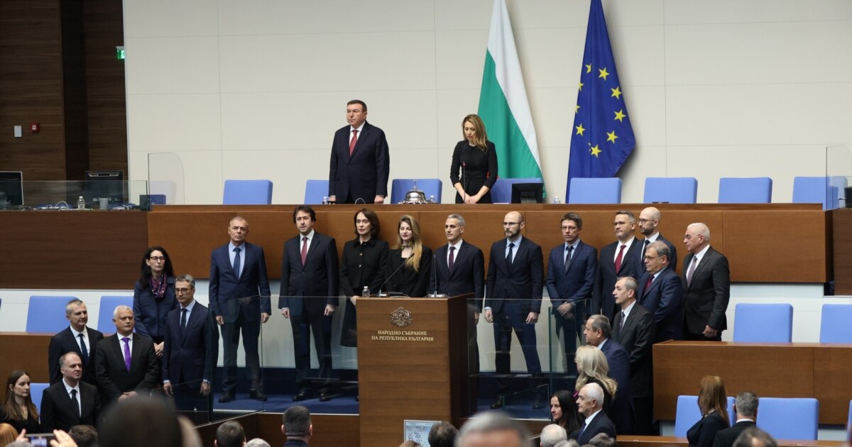 Бугарија: Привремената влада на Ѓуров стапи на должност