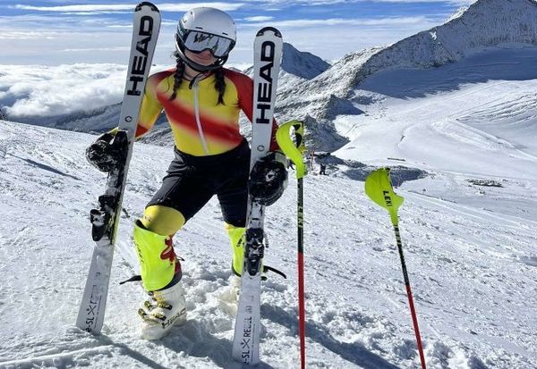 Од снежните врвови до амфитеатрите на УКЛО: Патот на Ева Милевска кон извонредноста