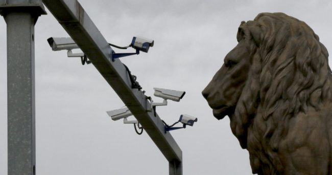 ОД ДЕНЕСКА СТАРТУВА „БЕЗБЕДЕН ГРАД“, СИСТЕМОТ ЌЕ КАЗНУВА ЗА БРЗИНА, ЦРВЕНО СВЕТЛО И ПАРКИРАЊЕ ВО СКОПЈЕ, КУМАНОВО И ТЕТОВО