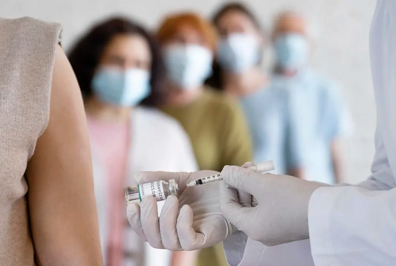 Им нема крај на синдромите од вакцините против ковид