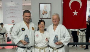 Дејан и Венцислав Недев одликувани за развојот на традиционалното карате во Турција (ФОТО)