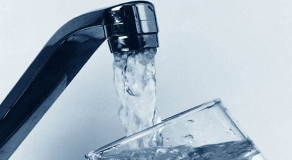 НИКАКО НЕ ПИЈТЕ: Водата од водоводот во Струга забранета за користење!