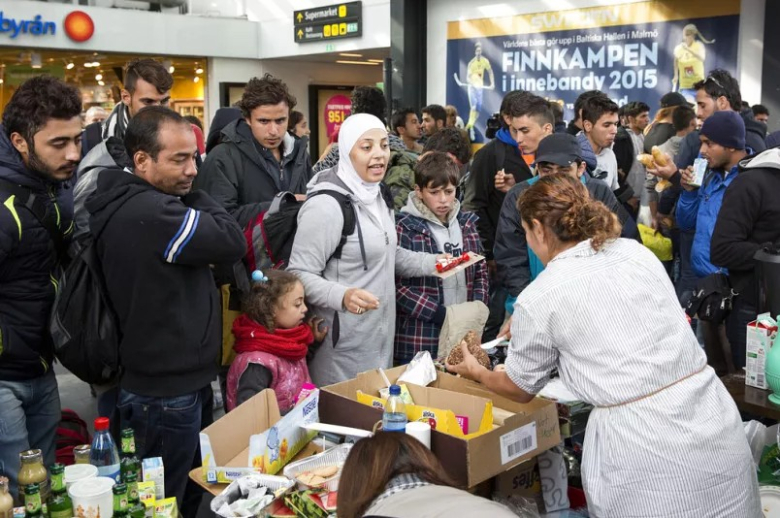 Шведска воведува ред за азилантите