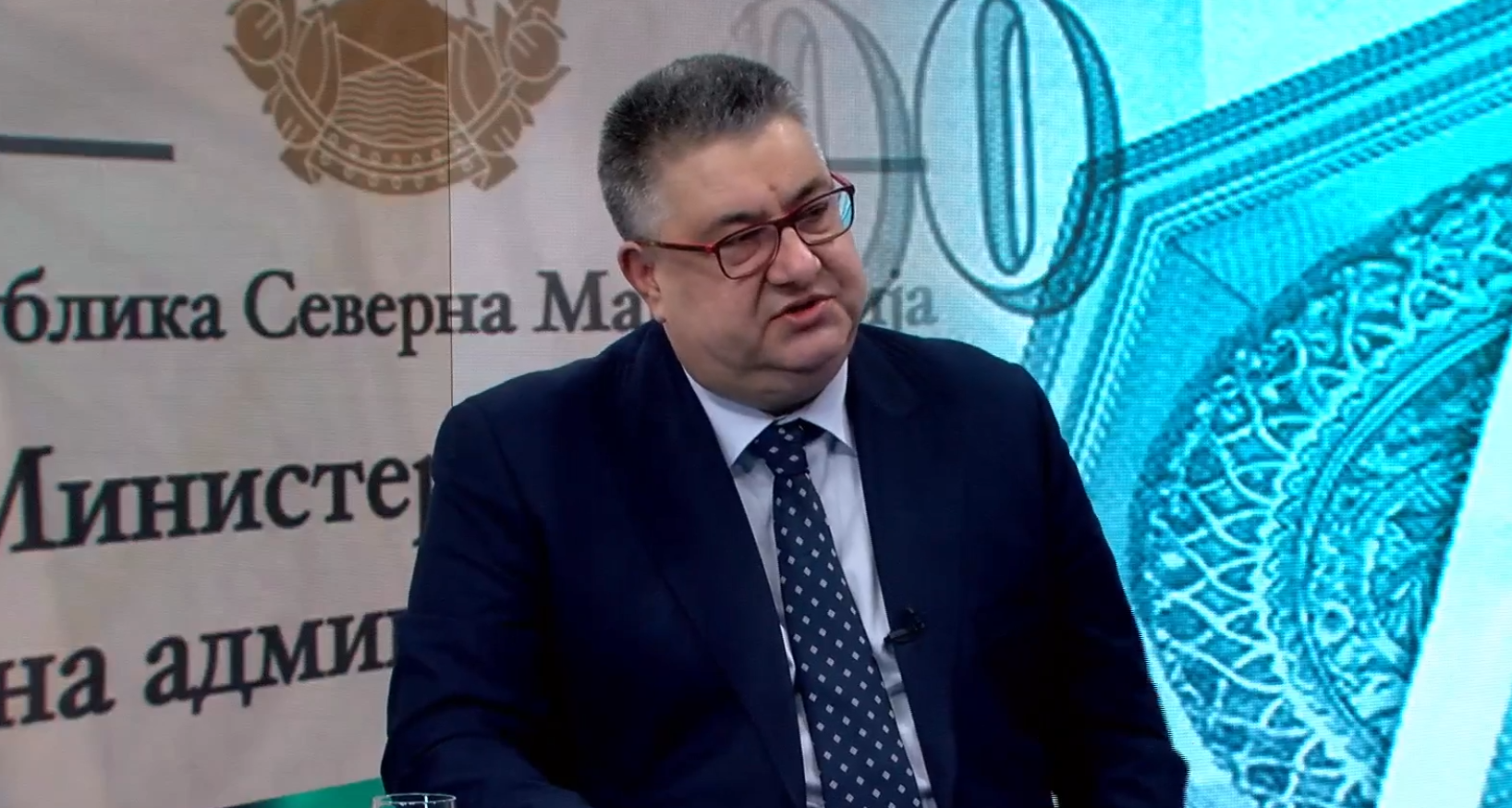 Тема на денот со Горан Минчев, министер за јавна администрација