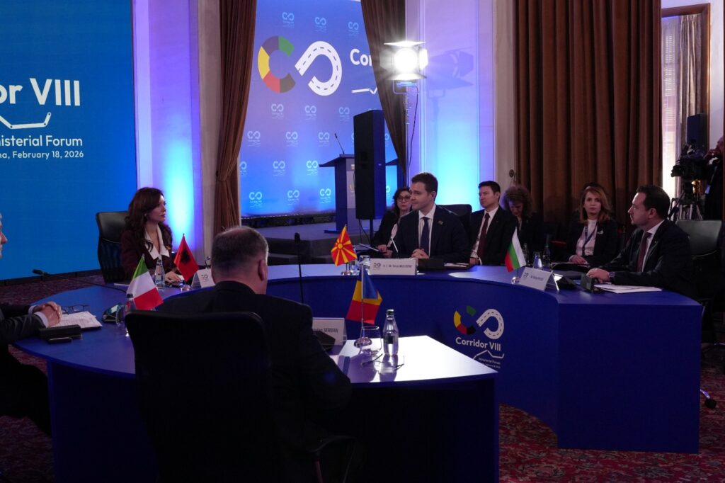 Тимчо Муцунски на министерскиот состанок за Коридор 8 во Тирана