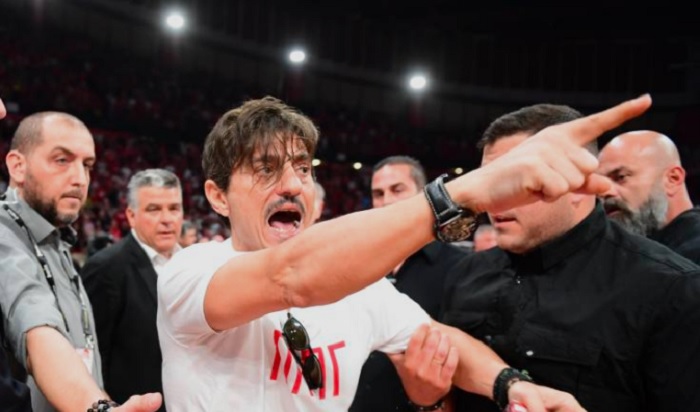 Газдата на Панатинаикос збесна: „Сите да си одите!“