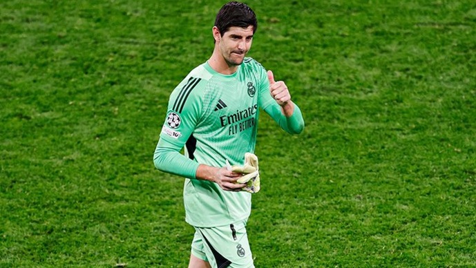 Чилаверт: Куртоа зборува за вредности и срам!? Па тој му ја украде девојката на Де Брујне!