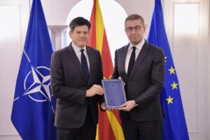 СДСМ: Мицкоски, граѓаните имаат мозок – Македонија сака во ЕУ