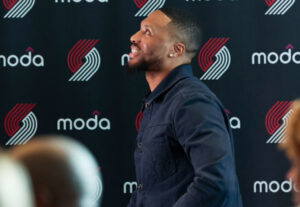 Лилард повреден ќе настапува на Ол-стар