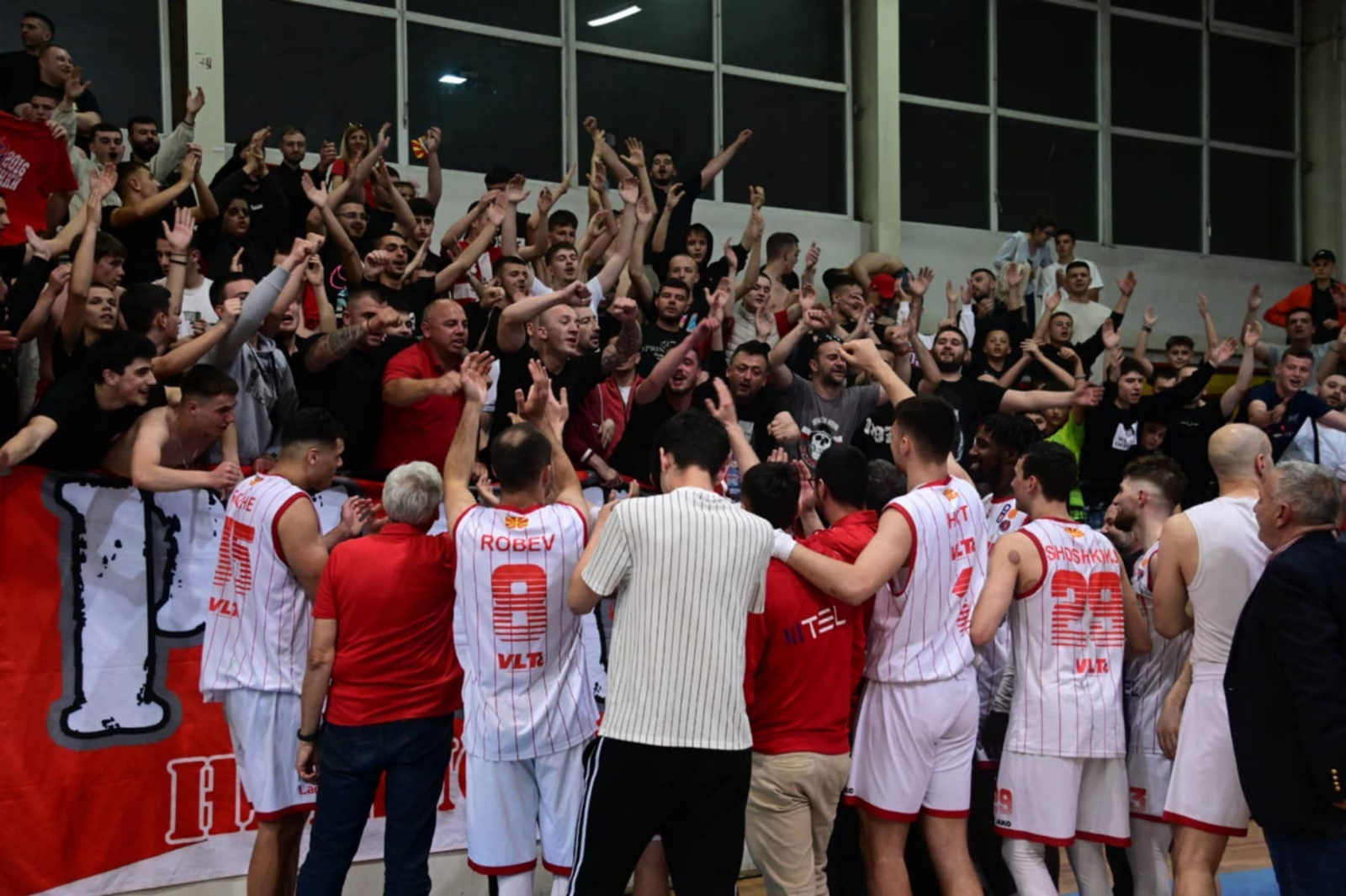 Кошаркарите на Работнички се закануваат со бојкот - им се должат осум плати!