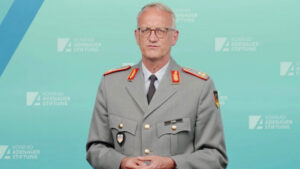 Германски генерал: Светот се распаѓа по рабови – ако е во можност, Путин ќе употреби воена сила врз Европа