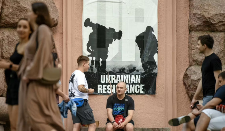 Холандија со „данок на слобода“ ќе собира пари за војската и за Украина