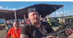 (ВИДЕО) СДСМ: Криминалецот Симе пука и го цитира Шешељ