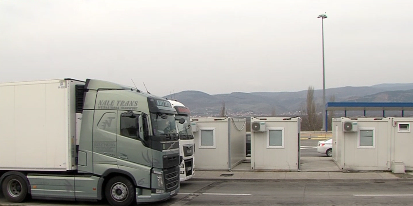 ЕК до транспортерите: Правилата важат за сите, нема исклучоци – Макам транс: И без активна блокада ќе има празни рафтови