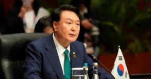 Јужнокорејскиот суд го осуди поранешниот претседател Јун на доживотен затвор