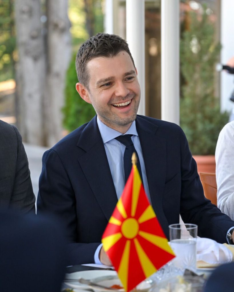 Муцунски ќе го пречека хрватскиот министер за надворешни работи: во фокус билатералните односи, економската и секторската соработка