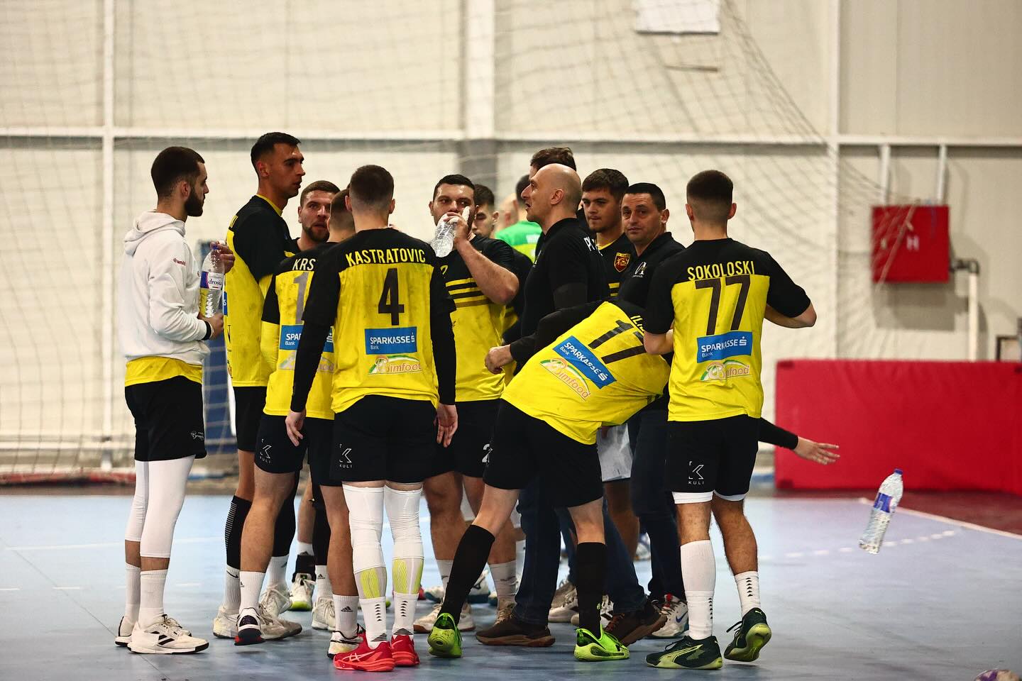 Прилеп го одработи своето, сега ќе чека услуги – и тоа две!