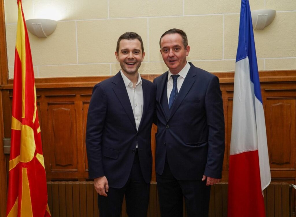 Министерот Муцунски од Париз: Активна поддршка за извозот на македонското вино на европските и светските пазари