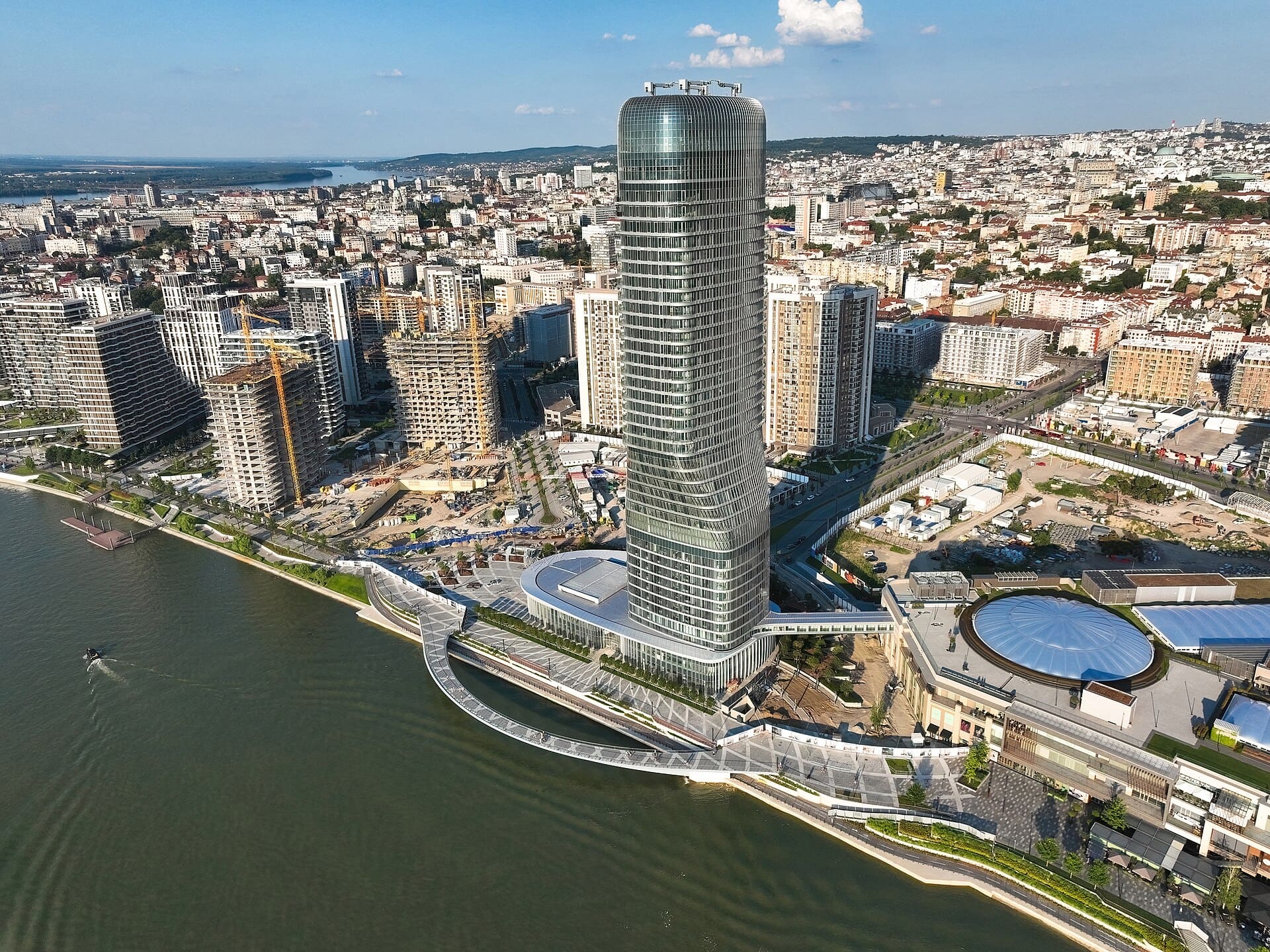 СТАНОВИТЕ ВО БЕЛГРАД ДО КРАЈОТ НА ГОДИНАВА ќе чинат 4.000 евра за квадрат