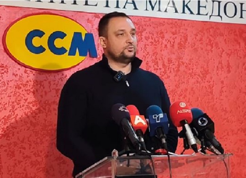 Трендафилов до пратениците: Дојдете утре пеш или со јавен превоз на работа, како што тоа го прават работниците