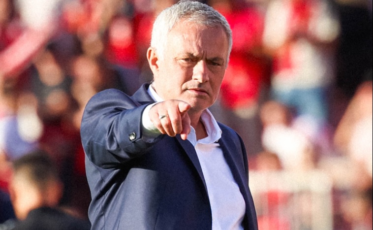 Мурињо заминува од Бенфика за да стане селектор на Португалија