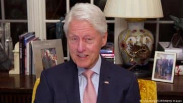 И Бил Клинтон не знаел за злосторствата на Епстин