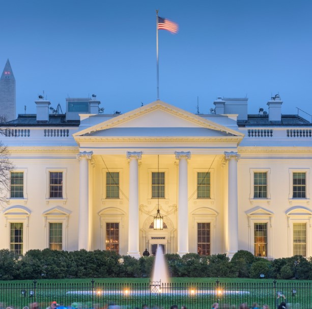 Трамп ги следи случувањата во Иран, Рубио ги известил конгресните лидери за нападите