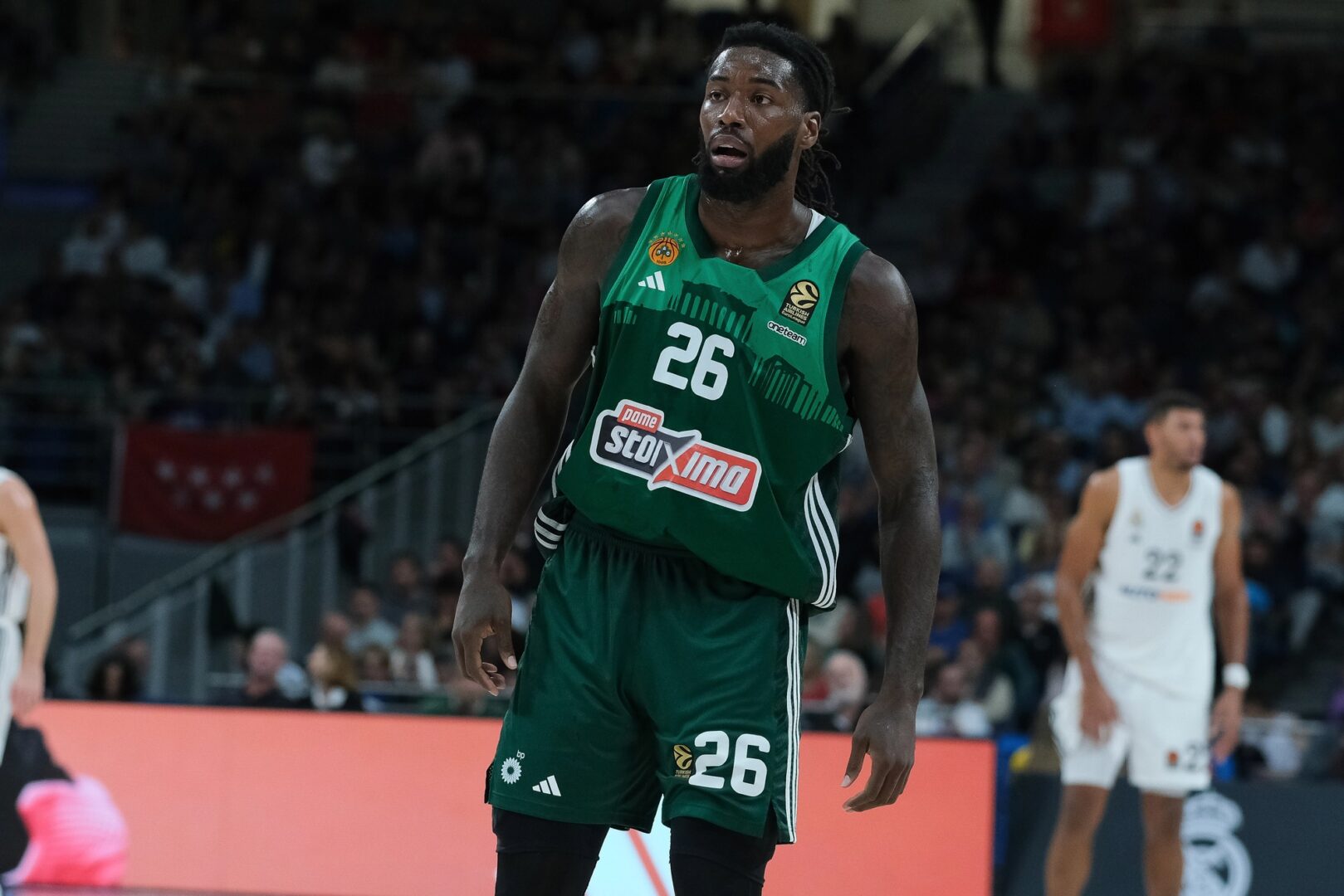 (Видео) Лесор физички го нападна херојот на Фенербахче