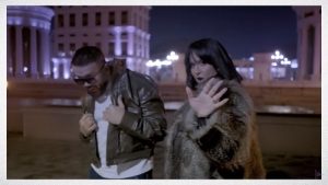 „Опасно“ – 18 години подоцна: Елвир Мекиќ и Маја Саздановска со нов видео-спот за безвременскиот хит