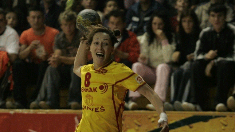 МВР поднесе кривична пријава против Валентина Радуловиќ, таа негира незаконски дејствија