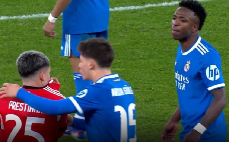 Винисиус: Расистот го покри лицето со дресот и ме навреди, затоа што е слабак