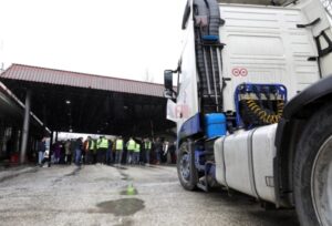 ЕУ ги отфрли сите предлози на превозниците од Западен Балкан, можни се нови блокади, пренесува Вијести