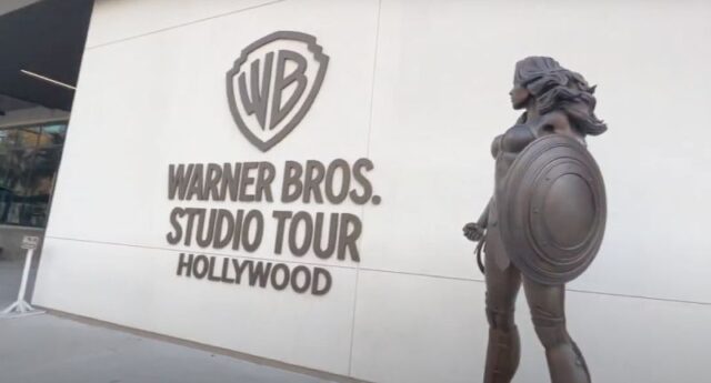 Warner Bros. повторно ги отвора преговорите за преземање на Paramount по дозвола од Netflix